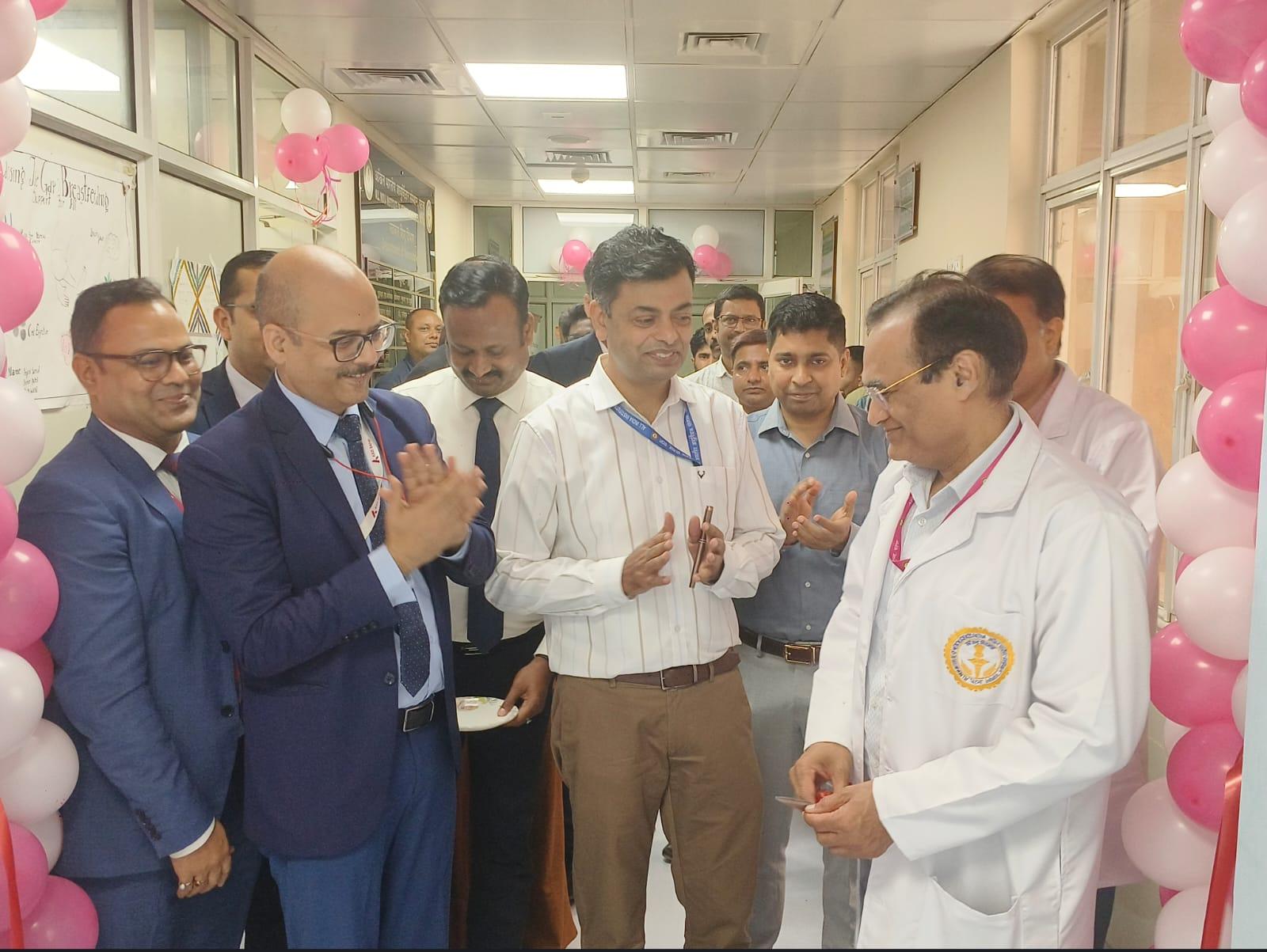 एम्स पटना को एक्सिस बैंक ने दी 22 लाख की अत्याधुनिक इन्क्यूबेटर मशीन, गंभीर नवजातों को मिलेगा बेहतर उपचार